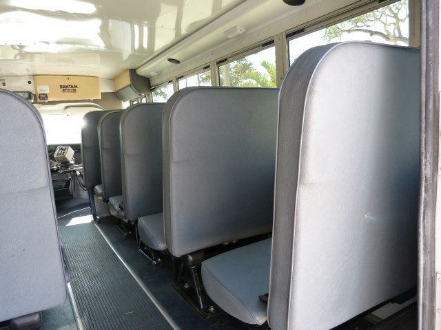 2007 Chevrolet Express Commercial Cutaway 4.8L V8 GAS*3500*SRW*139" WB C6Y*"COLLINS" 15 PASSENGER MINI BUS - 22762913 - 14