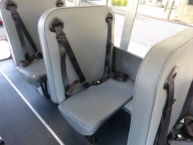 2007 Chevrolet Express Commercial Cutaway 4.8L V8 GAS*3500*SRW*139" WB C6Y*"COLLINS" 15 PASSENGER MINI BUS - 22762913 - 26