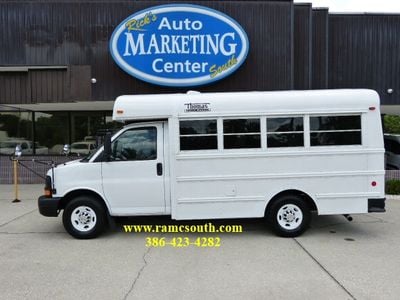 2007 Chevrolet Express Commercial Cutaway