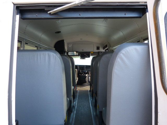 2007 Chevrolet Express Commercial Cutaway 4.8L V8 GAS*3500*SRW*139" WB*"THOMAS BUILT" 15 PASS. MINI BUS - 22929559 - 15