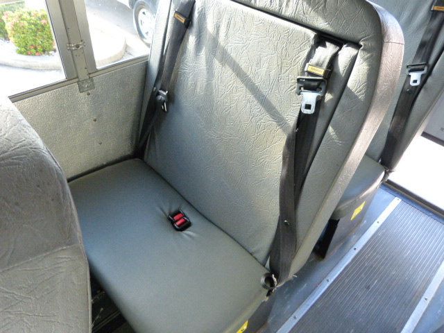 2007 Chevrolet Express Commercial Cutaway 4.8L V8 GAS*3500*SRW*139" WB*"THOMAS BUILT" 15 PASS. MINI BUS - 22929559 - 22