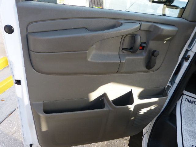 2007 Chevrolet Express Commercial Cutaway 4.8L V8 GAS*3500*SRW*139" WB*"THOMAS BUILT" 15 PASS. MINI BUS - 22929559 - 33