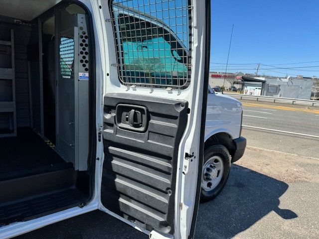 2007 Chevrolet G2500 CARGO VAN SHELVING/PARTITION PARTITION/READY FOR WORK - 22364286 - 44