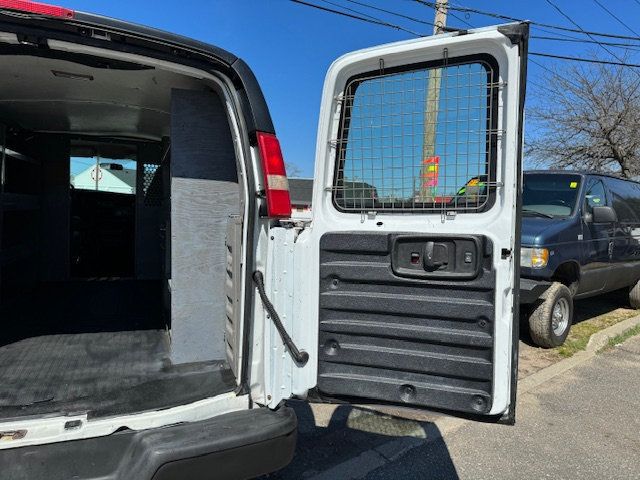 2007 Chevrolet G2500 CARGO VAN SHELVING/PARTITION PARTITION/READY FOR WORK - 22364286 - 46