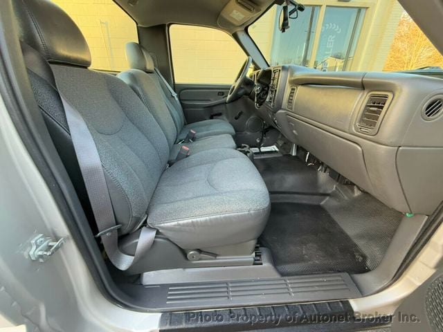 2007 Chevrolet Silverado 1500 4WD Reg Cab 119.0" Work Truck - 22950386 - 13