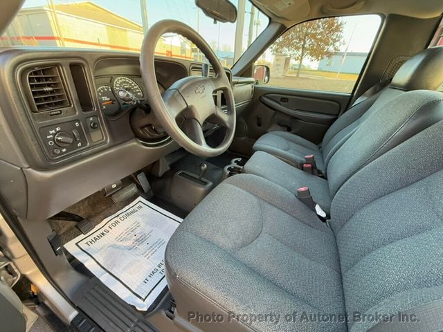 2007 Chevrolet Silverado 1500 4WD Reg Cab 119.0" Work Truck - 22950386 - 5