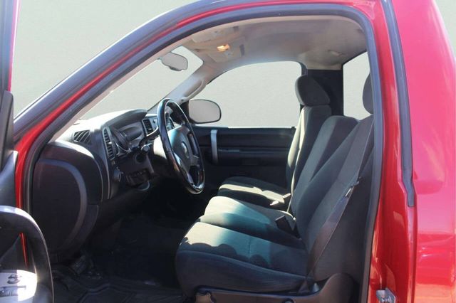 2007 Chevrolet Silverado 1500 LT1 2dr Regular Cab 4WD 6.5 ft. SB - 23006118 - 5