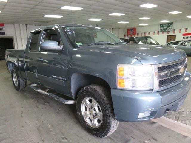 2007 Chevrolet Silverado 1500 LTZ 4dr Extended Cab 4WD 6.5 ft. SB - 20103697 - 0