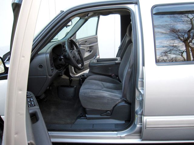 2007 Chevrolet Silverado 1500 Classic 4WD Crew Cab 143.5" LS - 22956268 - 18
