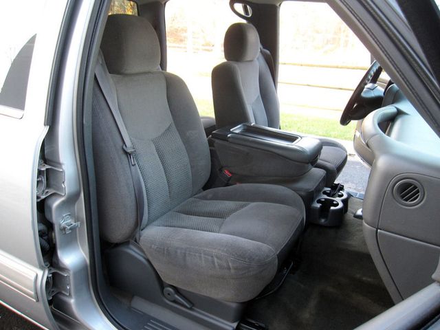 2007 Chevrolet Silverado 1500 Classic 4WD Crew Cab 143.5" LS - 22956268 - 25