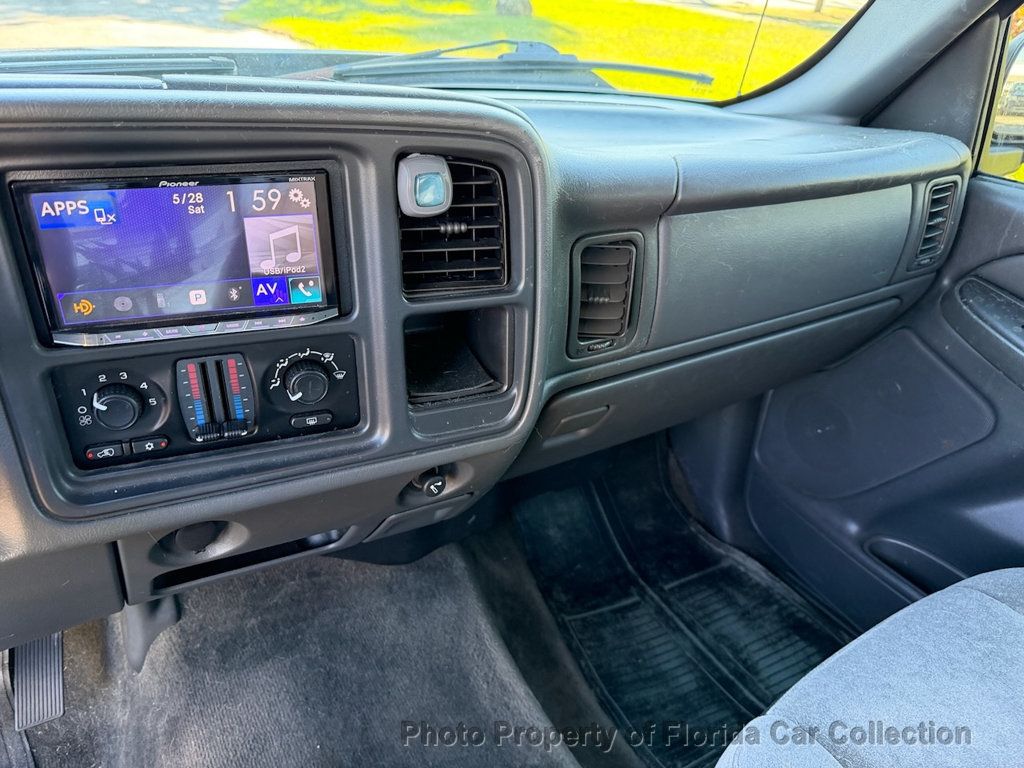 2007 Chevrolet Silverado 1500 Classic Extended Cab Short Bed LT - 22965759 - 19