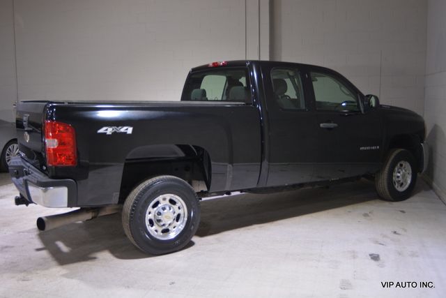 2007 Chevrolet Silverado 2500HD 4WD Ext Cab 143.5" LS - 22899165 - 31