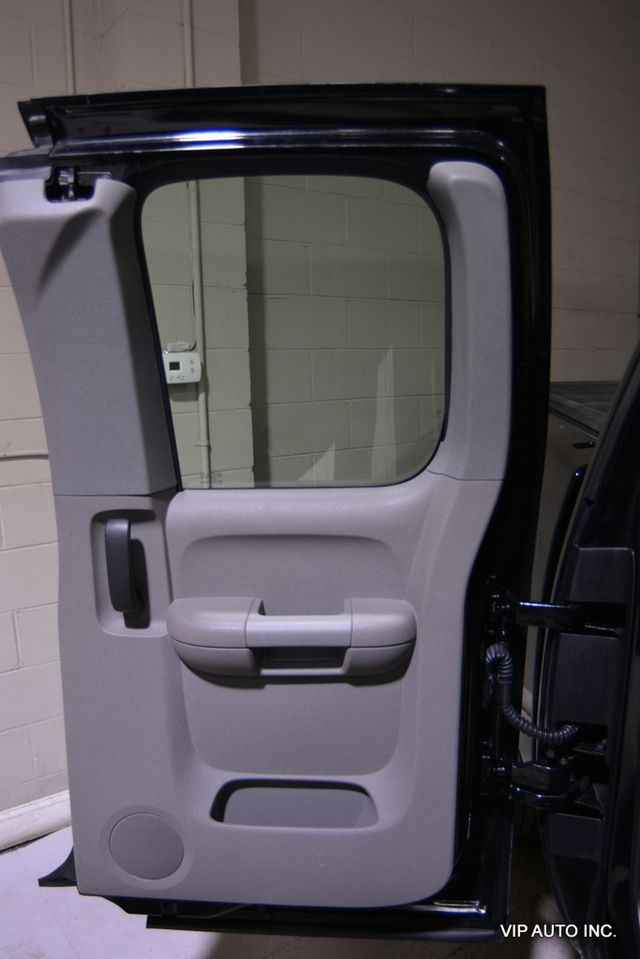 2007 Chevrolet Silverado 2500HD 4WD Ext Cab 143.5" LS - 22899165 - 8