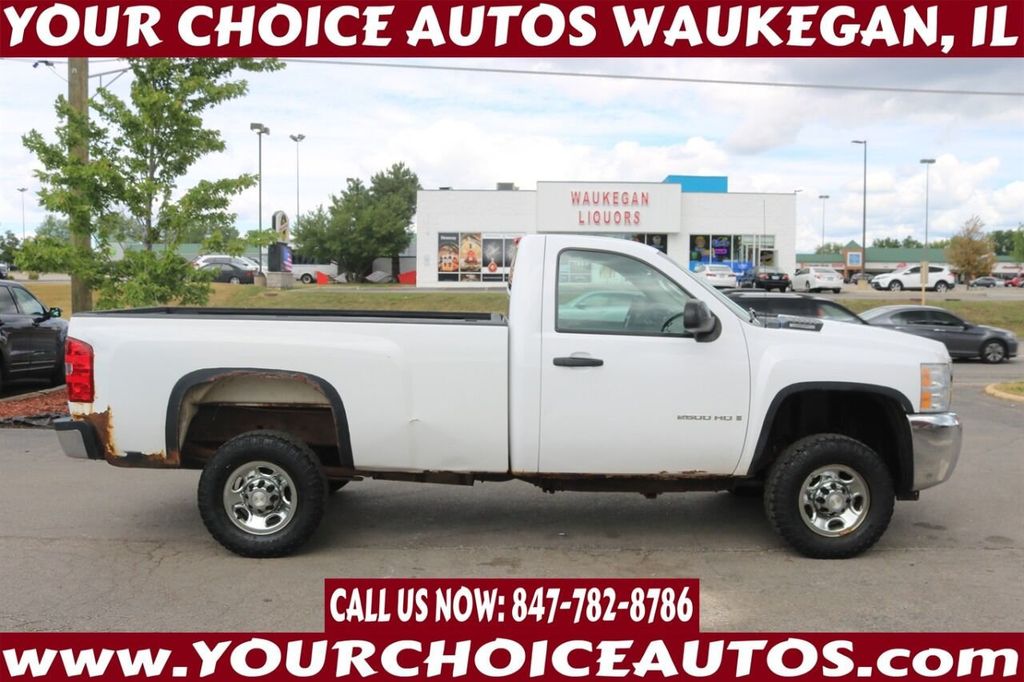 2007 Chevrolet Silverado 2500HD Work Truck 2dr Regular Cab 4WD LB - 21130000 - 3