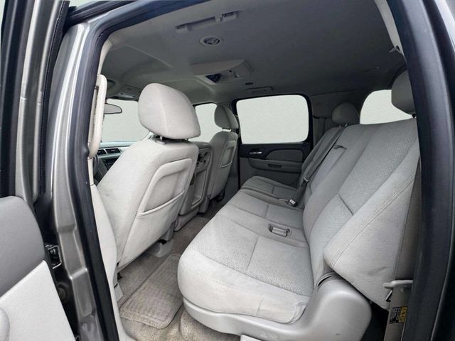 2007 Chevrolet Suburban 4WD 4dr 1500 LS - 22947861 - 9
