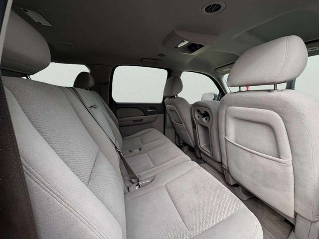 2007 Chevrolet Suburban 4WD 4dr 1500 LS - 22947861 - 12