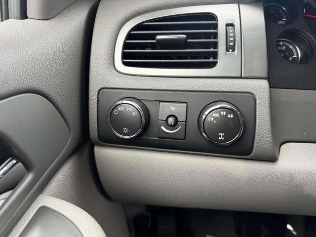 2007 Chevrolet Suburban 4WD 4dr 1500 LS - 22947861 - 20