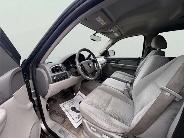 2007 Chevrolet Suburban 4WD 4dr 1500 LS - 22947861 - 8