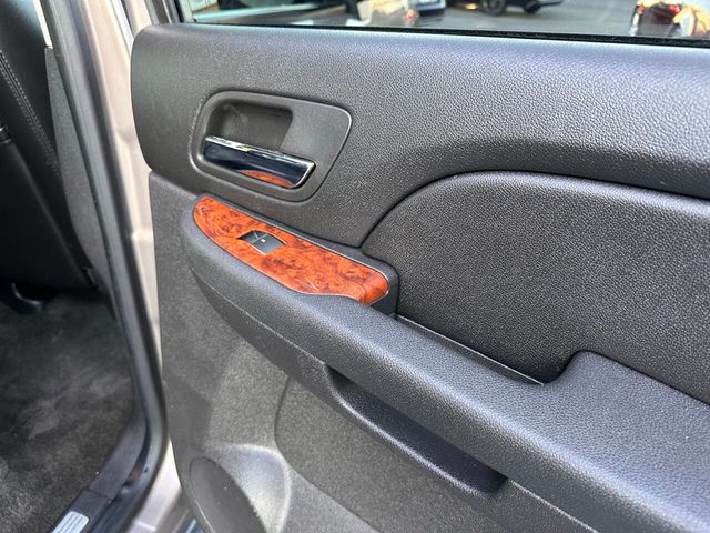 2007 Chevrolet Tahoe LT 4dr SUV 4WD - 22951785 - 15