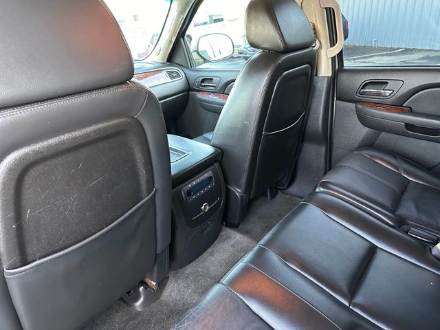 2007 Chevrolet Tahoe LT 4dr SUV 4WD - 22951785 - 16