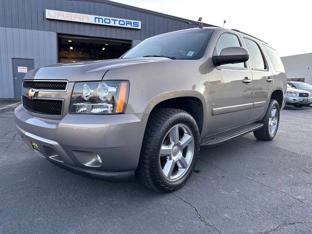 2007 Chevrolet Tahoe LT 4dr SUV 4WD - 22951785 - 1