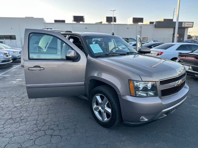 2007 Chevrolet Tahoe LT 4dr SUV 4WD - 22951785 - 28