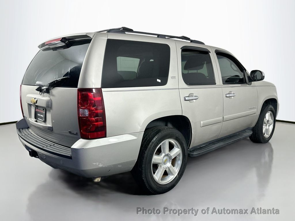 2007 Chevrolet Tahoe LTZ - 22528313 - 4