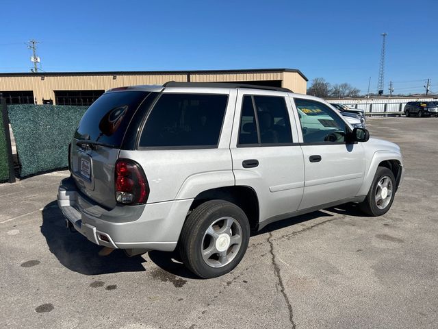 2007 Chevrolet Trailblazer 2WD 4dr LS - 22989445 - 3