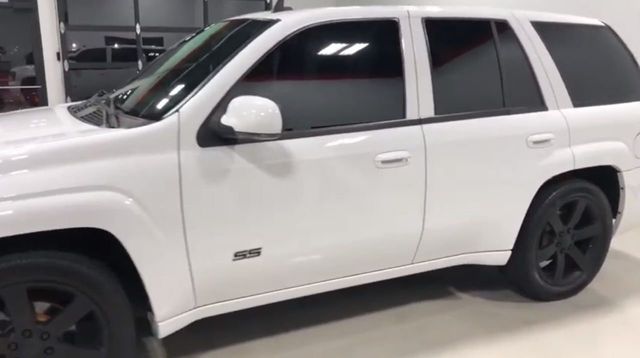 2007 white trailblazer