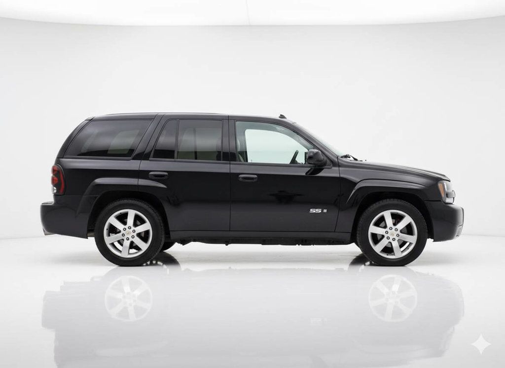 2007 Chevrolet TrailBlazer SS AWD 4dr SUV - 22919909 - 4