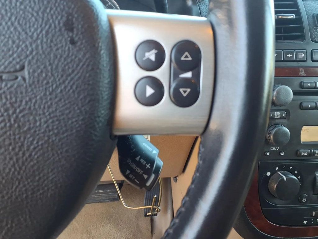 2007 Chevrolet Uplander LT Extended Minivan 4D - 22989168 - 9