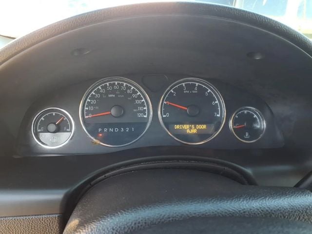 2007 Chevrolet Uplander LT Extended Minivan 4D - 22989168 - 10