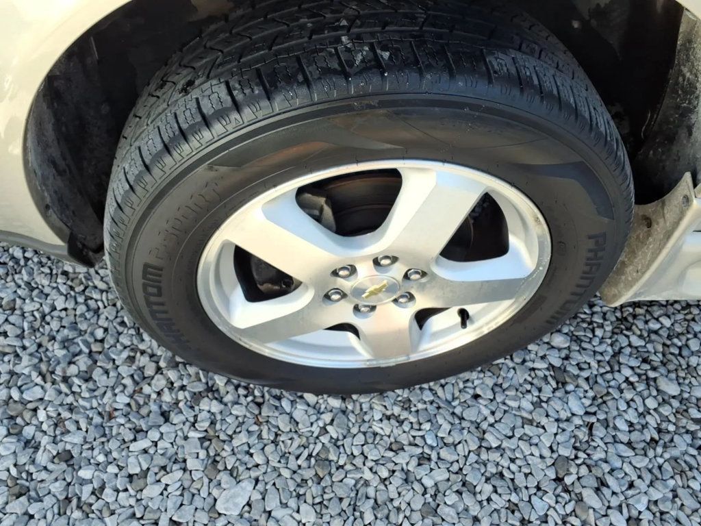 2007 Chevrolet Uplander LT Extended Minivan 4D - 22989168 - 5