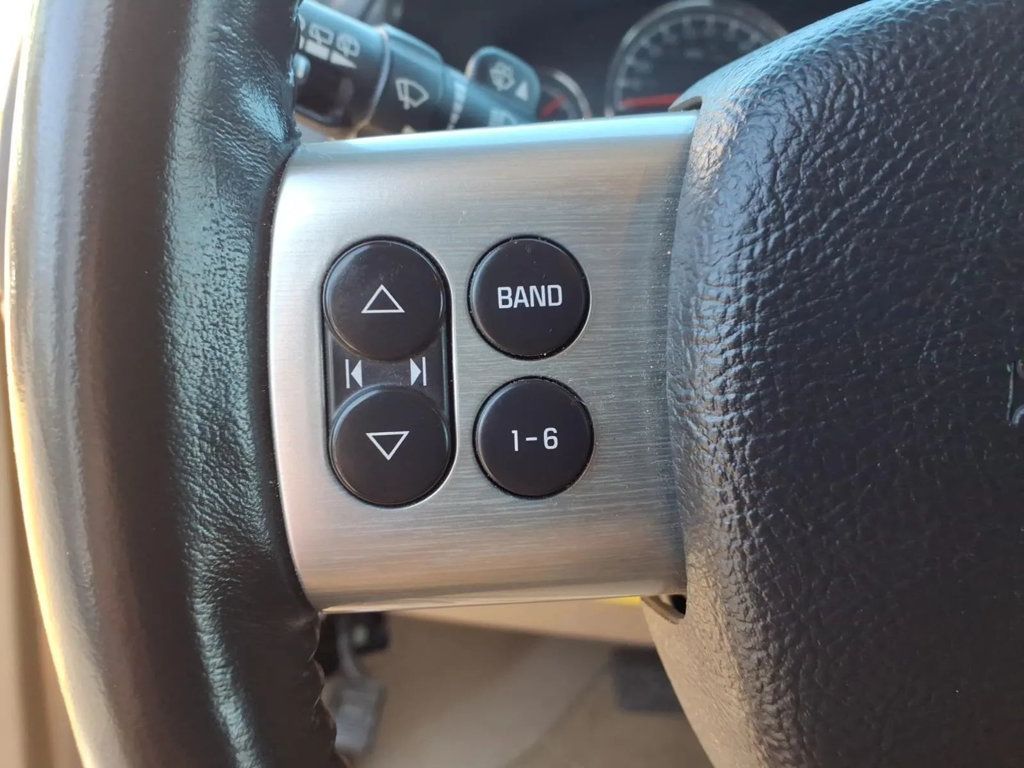 2007 Chevrolet Uplander LT Extended Minivan 4D - 22989168 - 7