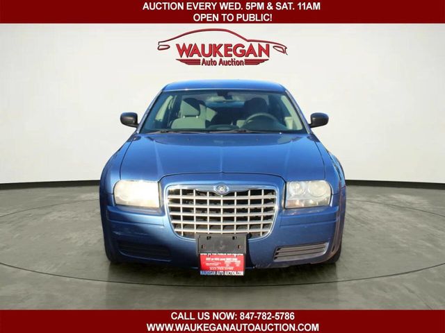 2007 Chrysler 300 4dr Sedan 300 RWD - 22961842 - 1