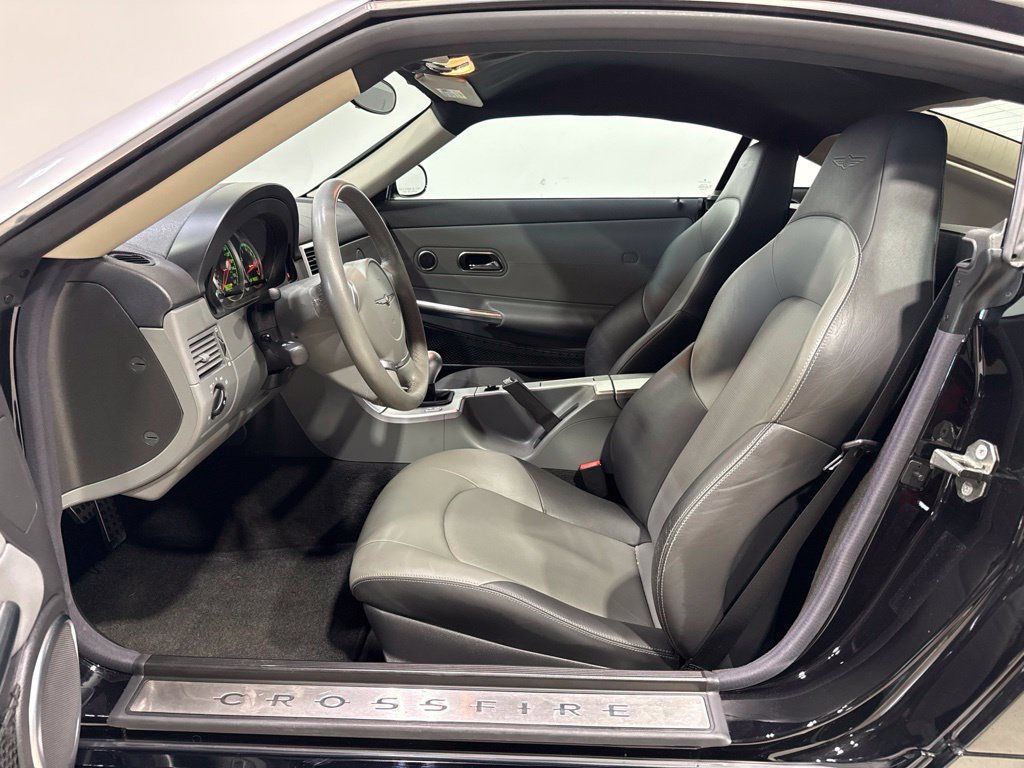 2007 Chrysler Crossfire 2dr Coupe Limited - 23090795 - 11
