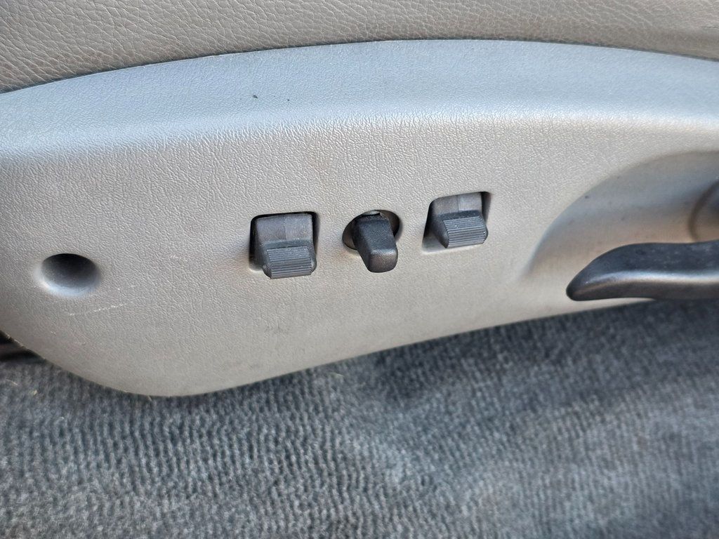 2007 Dodge Dakota SLT - 22937275 - 15