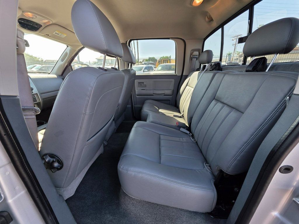 2007 Dodge Dakota SLT - 22937275 - 16