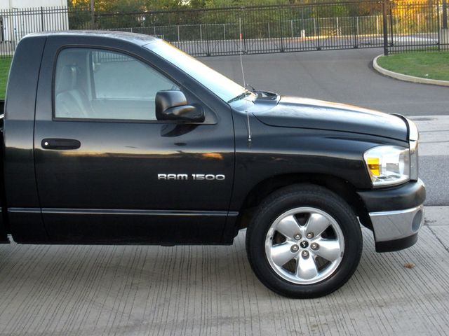 2007 Dodge Ram 1500 2WD Reg Cab 120.5" ST - 23098189 - 9