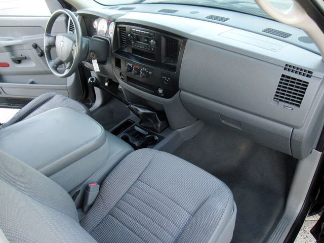 2007 Dodge Ram 1500 2WD Reg Cab 120.5" ST - 23098189 - 22