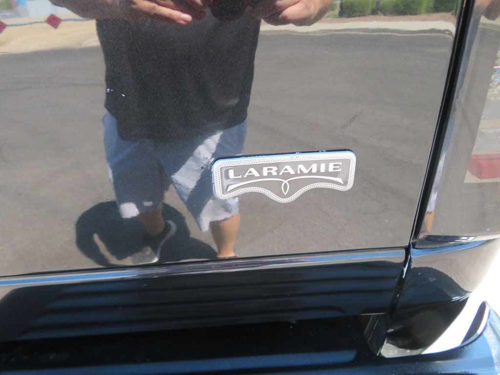 2007 Dodge Ram Laramie photo 13