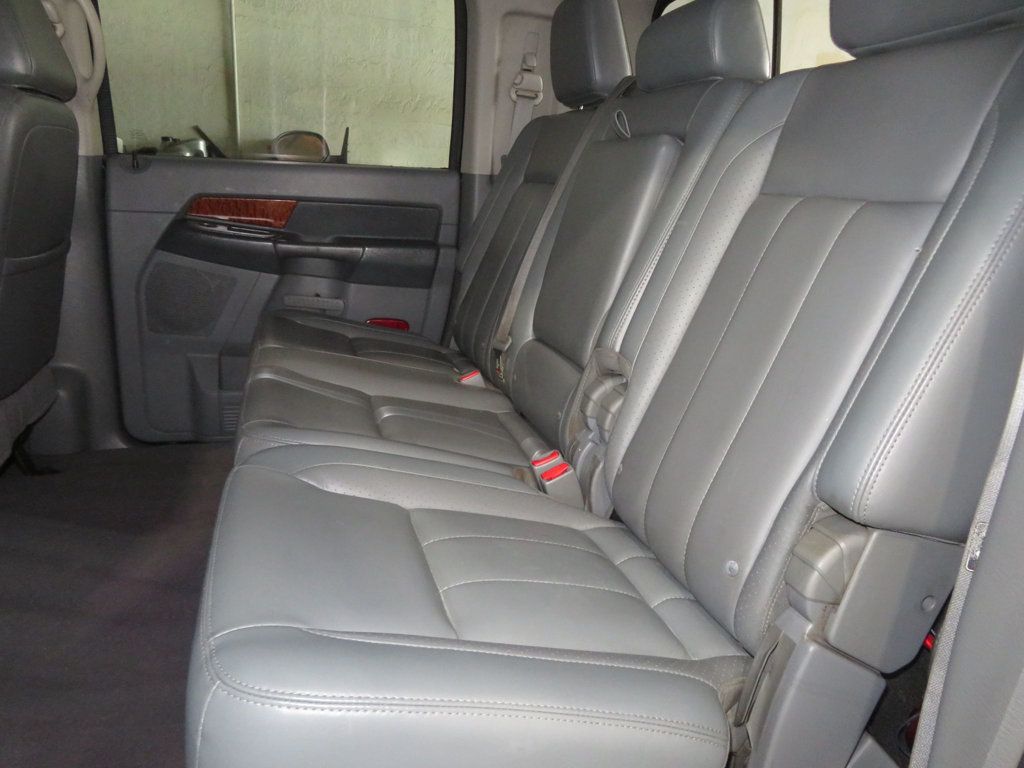 2007 Dodge Ram Laramie photo 23