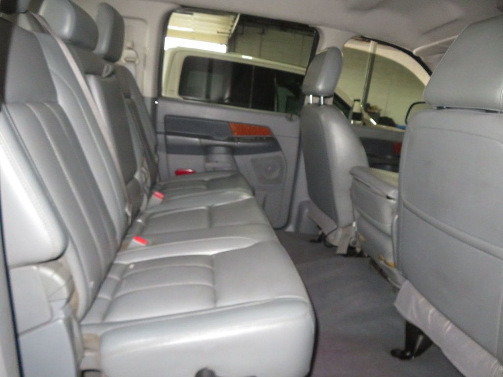 2007 Dodge Ram Laramie photo 24
