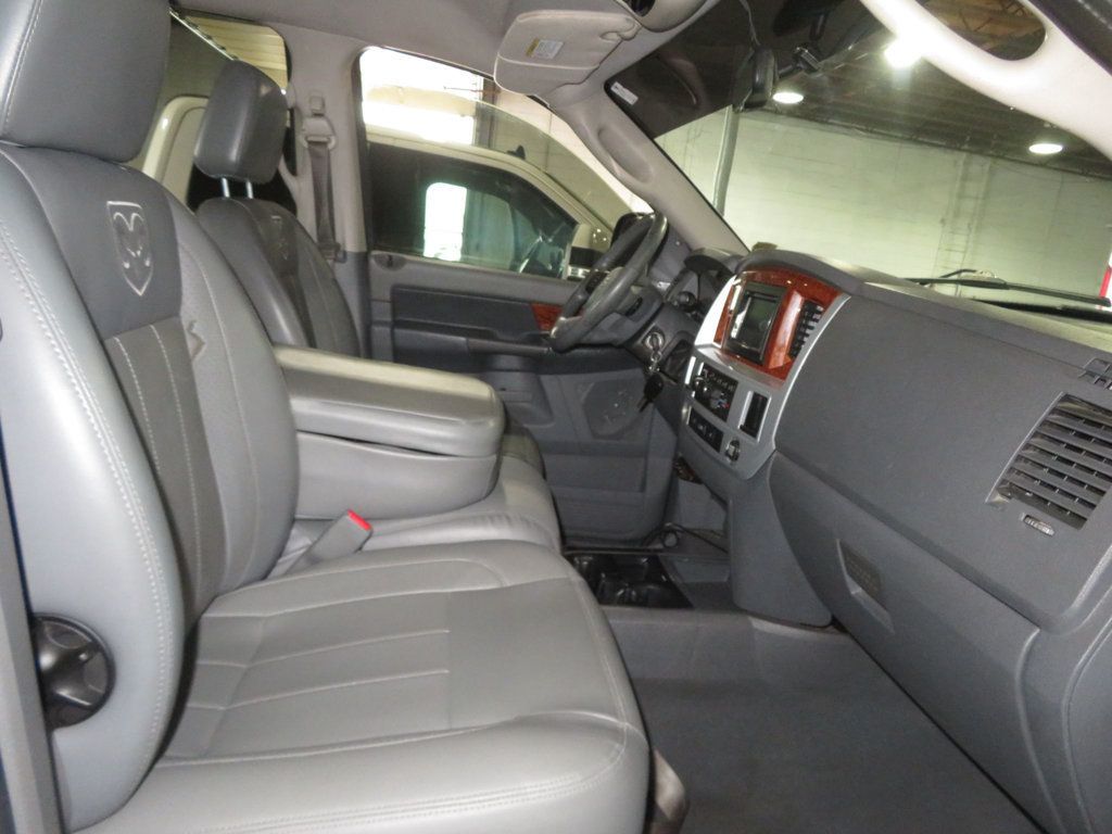 2007 Dodge Ram Laramie photo 27
