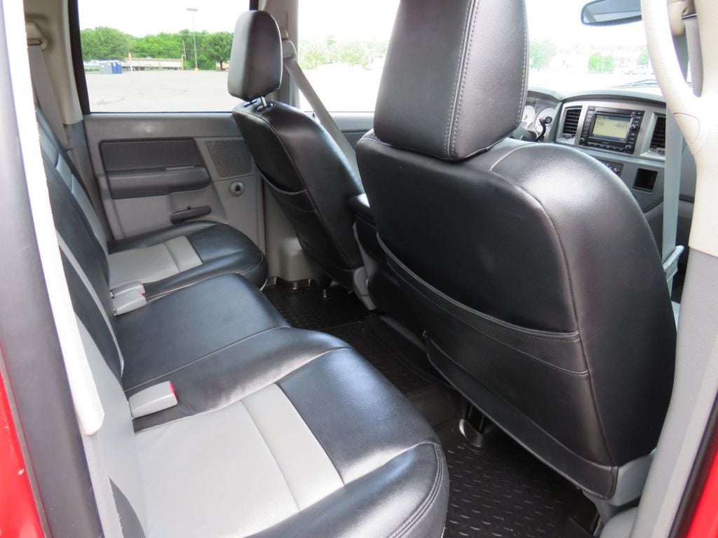 2007 Dodge Ram photo 17