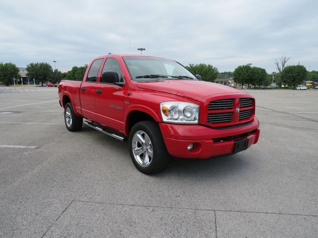2007 Dodge Ram photo 4