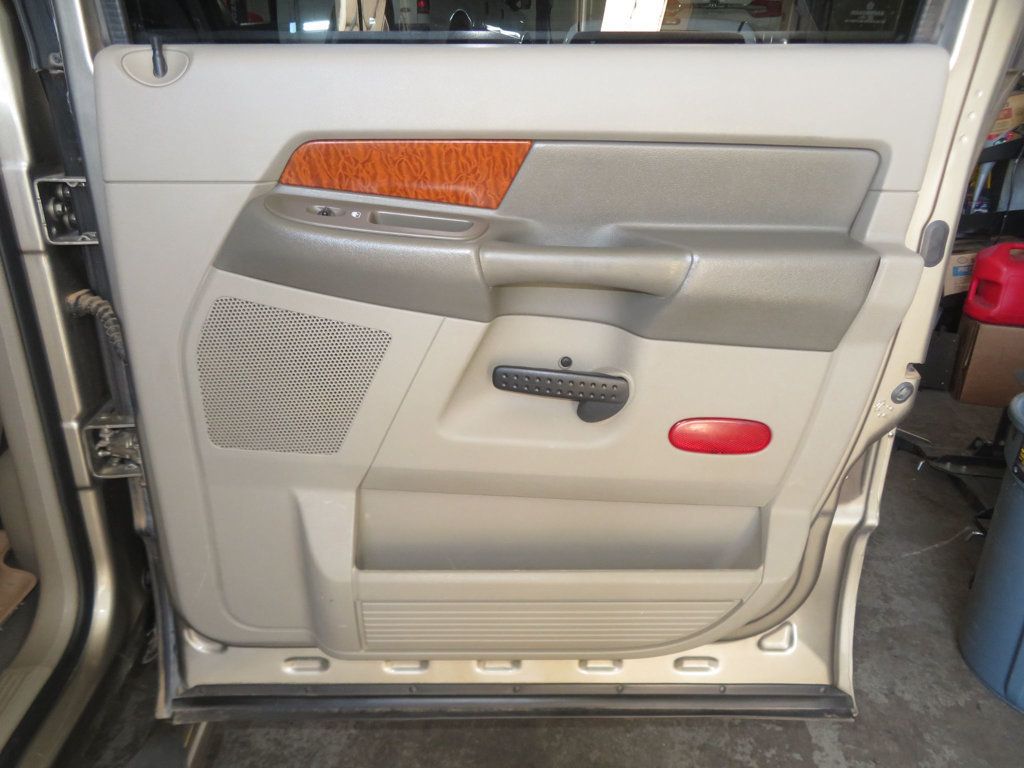 2007 Dodge Ram 2500 LARAMIE MEGA CAB CUMMINS DIESEL 4X4 LEATHER AZ 4X4 LOW MILES  - 23005265 - 28