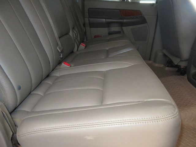 2007 Dodge Ram 2500 LARAMIE MEGA CAB CUMMINS DIESEL 4X4 LEATHER AZ 4X4 LOW MILES  - 23005265 - 31