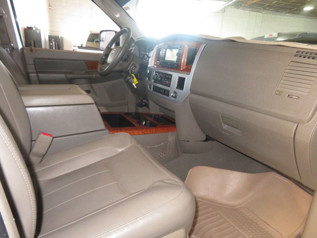 2007 Dodge Ram 2500 LARAMIE MEGA CAB CUMMINS DIESEL 4X4 LEATHER AZ 4X4 LOW MILES  - 23005265 - 36