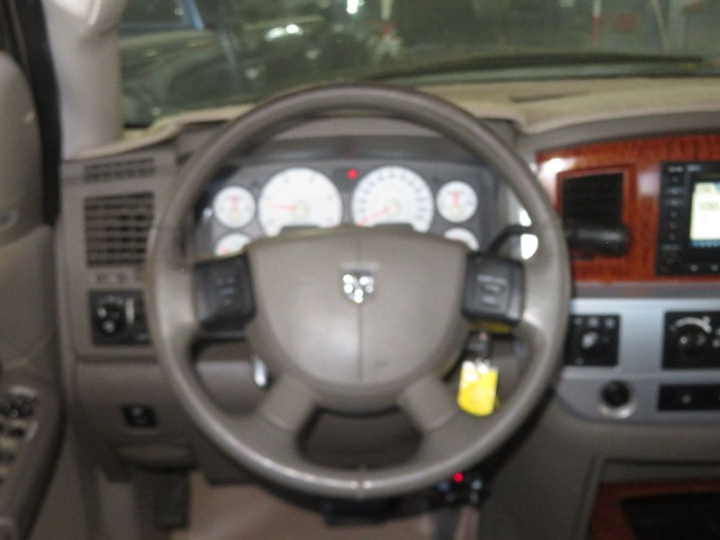 2007 Dodge Ram 2500 LARAMIE MEGA CAB CUMMINS DIESEL 4X4 LEATHER AZ 4X4 LOW MILES  - 23005265 - 38